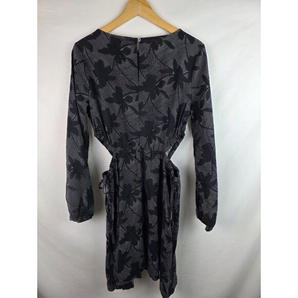 Universal Threads Women's Dress Size Medium Black Floral Linen Long Sleeve Dress - Picture 12 of 14